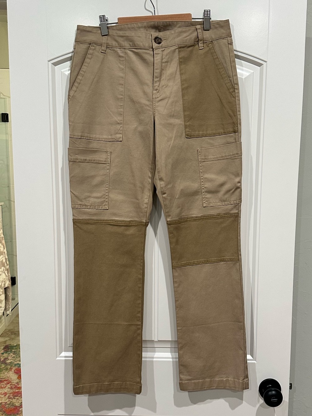 Women's Khaki Utility Pants with Multi-tone Detials